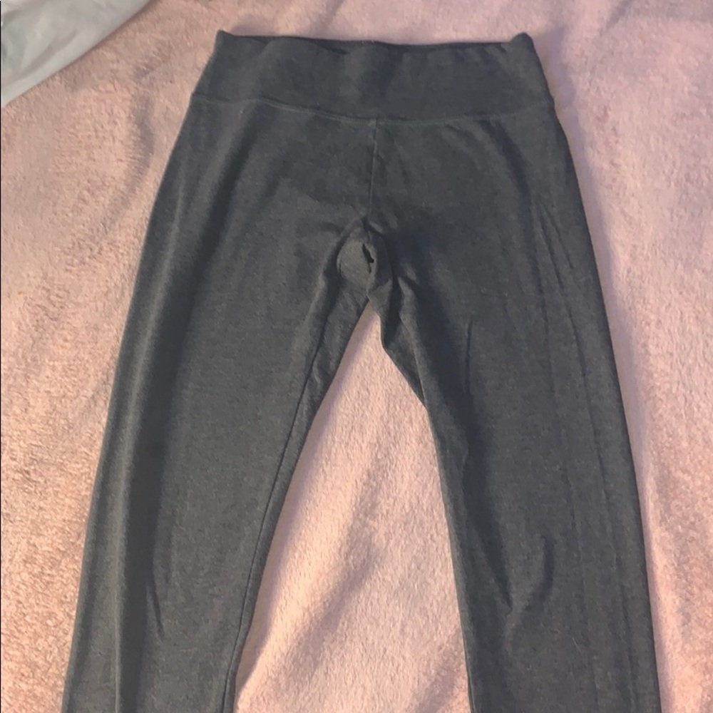 2 pairs of dark grey aerie leggings
